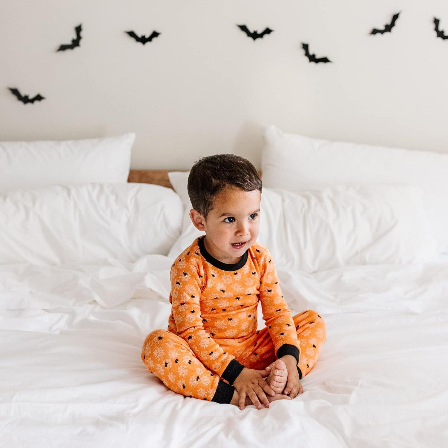 imageBurts Bees Baby Boys 2Piece Long Sleeve Tee and Pants Organic Cotton Pajama SetWeb Surfer