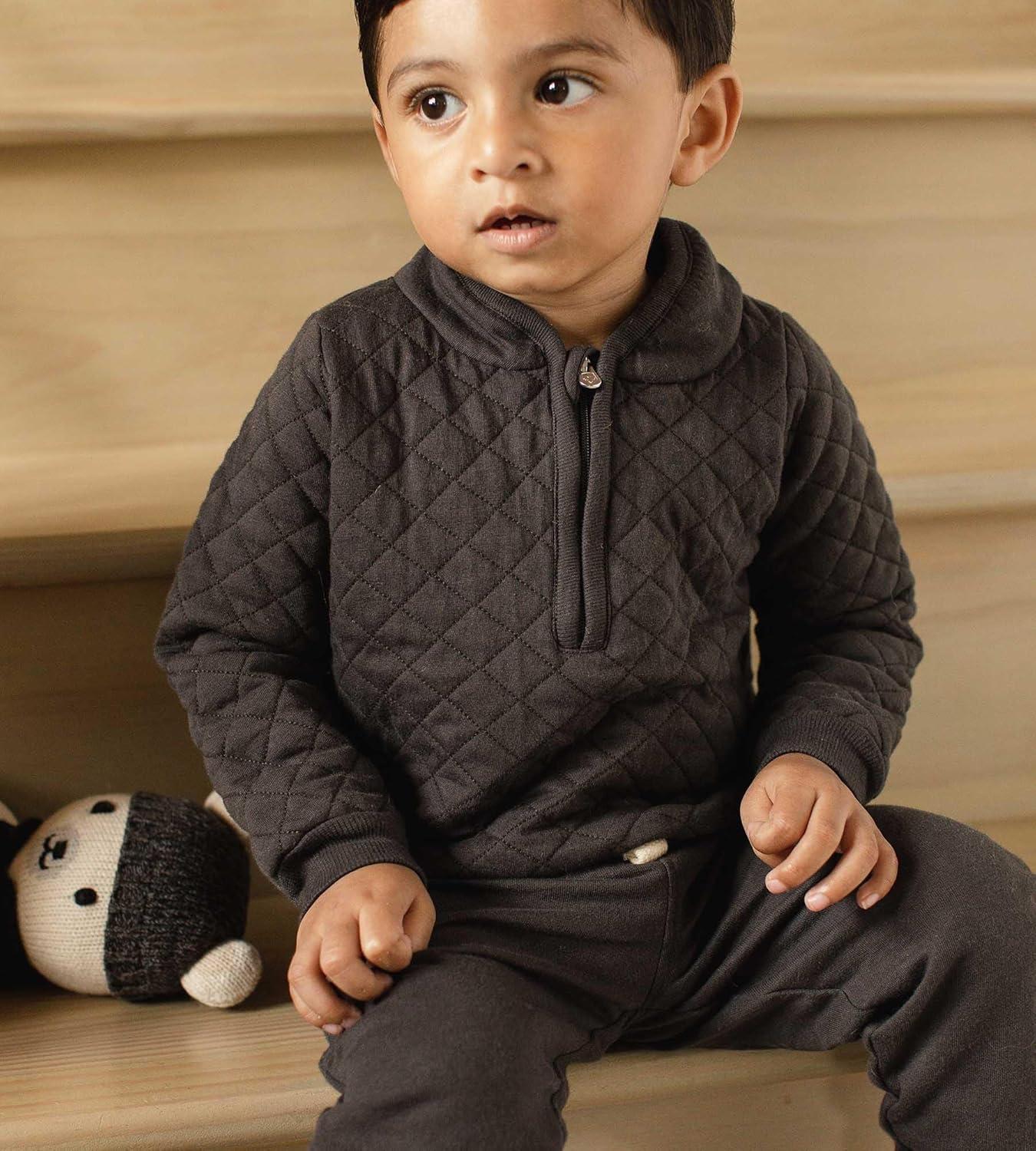 imageBurts Bees Baby Baby Boys Tee and Short SetAsh Quilted Set