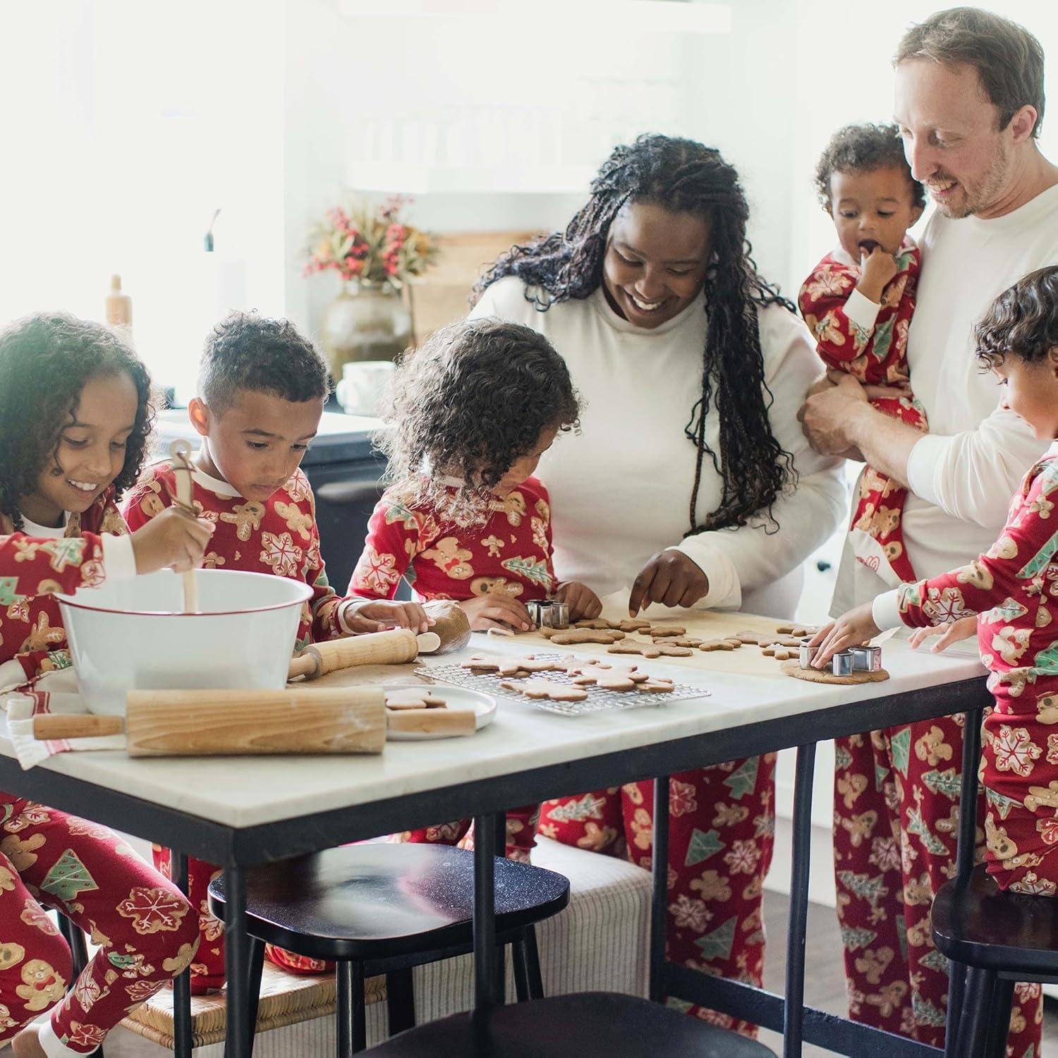 imageBurts Bees Baby and Family Matching Holiday Organic Cotton PajamasGingerbread Bake
