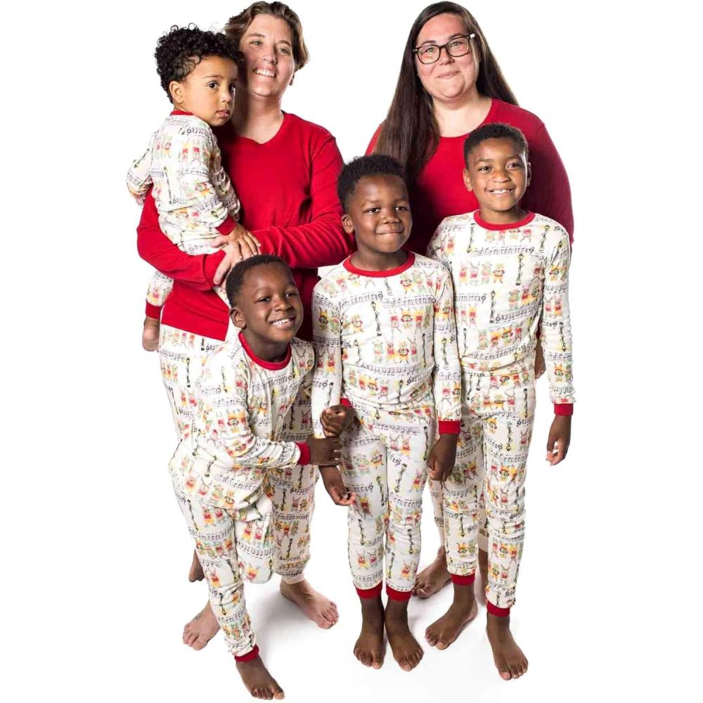imageBurts Bees Baby and Family Matching Holiday Organic Cotton PajamasSweet Carolers