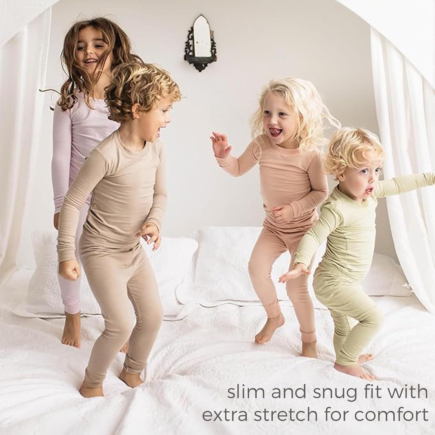 imageBurts Bees Baby babyboys Honeysoft Pajamas Tee and Pant 2piece Pj Set Soft Organic Cotton ampamp Lyocell BlendMoss Jersey Slub